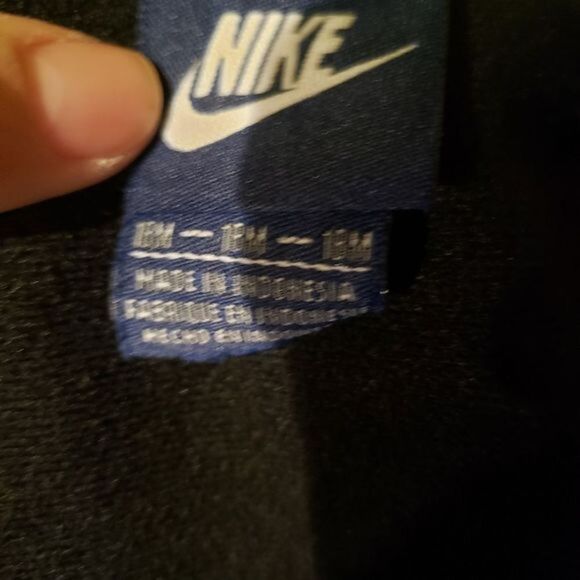 Nike | Zip up jacket - 18 months - Picture 2 of 3